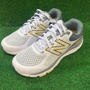 New Balance 840 V5 Running Shoes 🔥 New w/o box. Never worn, perfect condition!